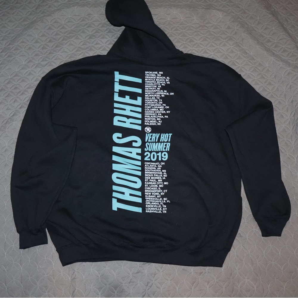 Thomas Rhett 2019 “Very Hot Summer Tour” Black Hoodie